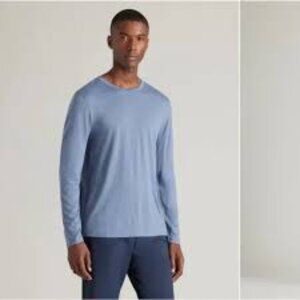 NWT: Rhone The Modino Wool Long Sleeve Tee